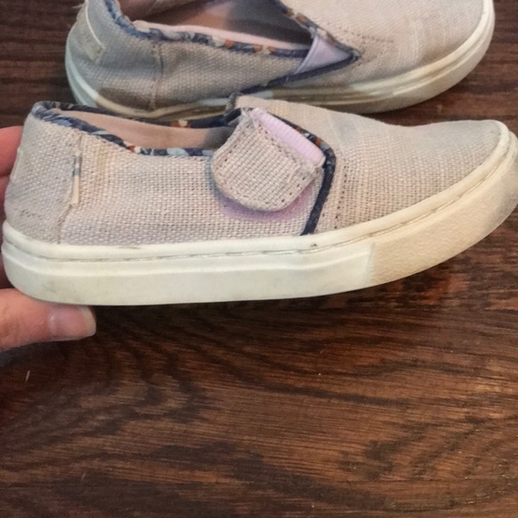 Toddler Girls Toms  Lavender Heritage Canvas - Picture 2 of 3